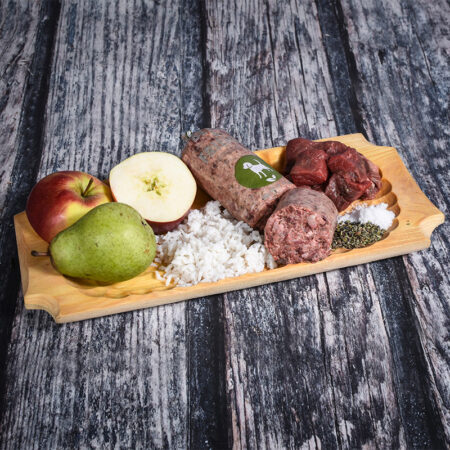 Mieszanka wołowa z ryżem i owocami